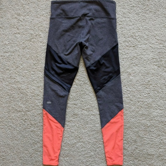 Alo color block mesh size 4 - Picture 2 of 4